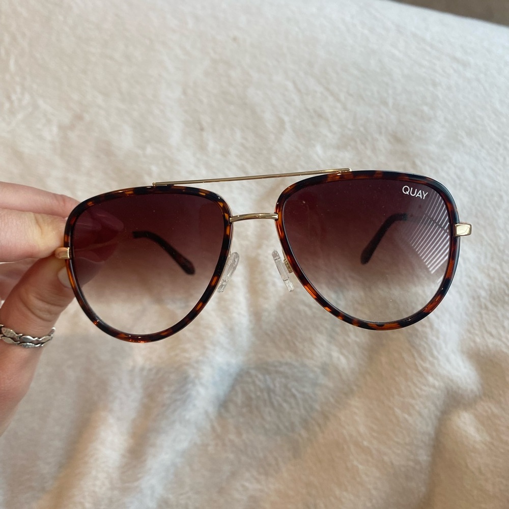 Quay Australia Gold and tortoise Aviator Sunglasses